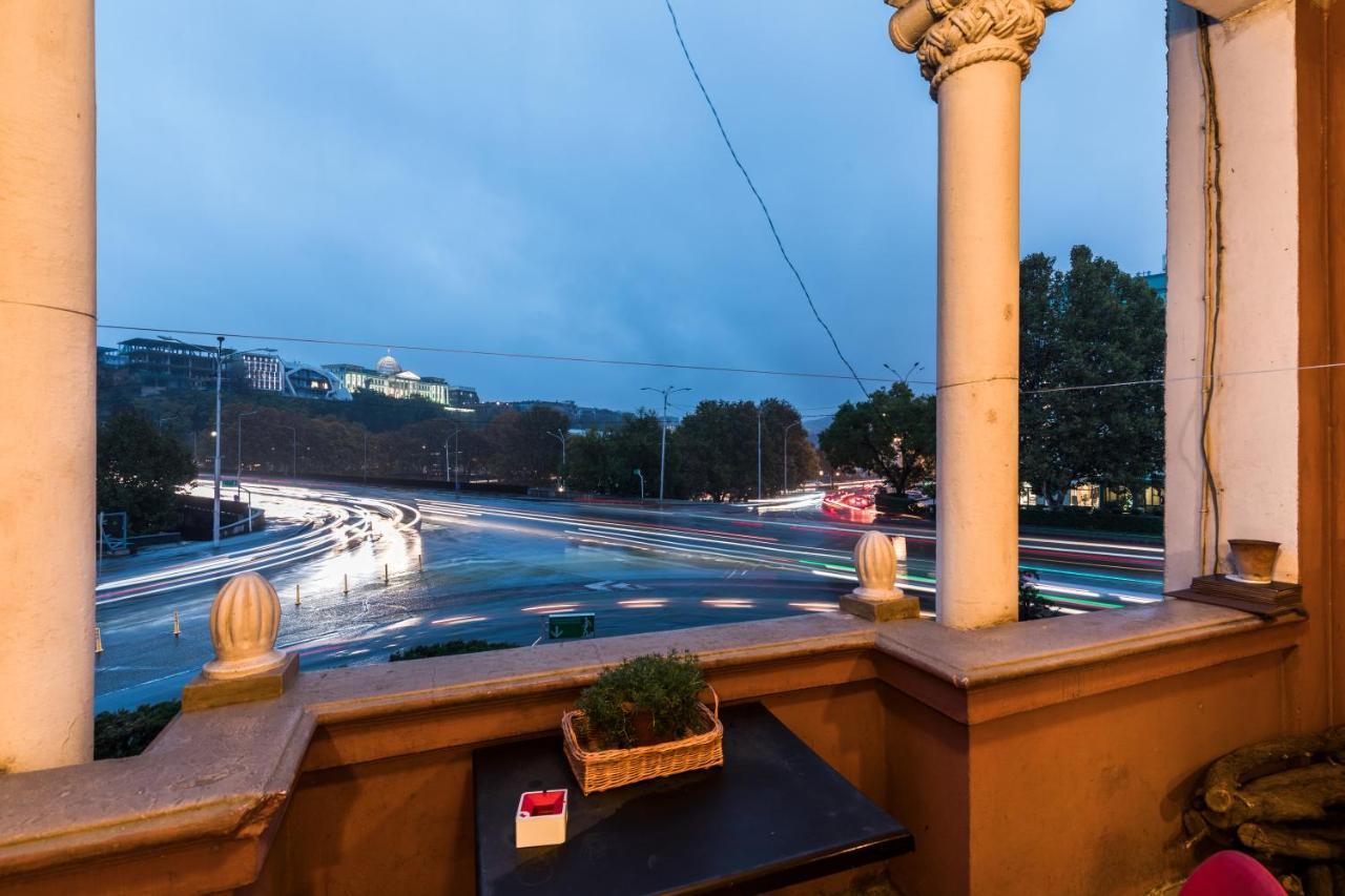 Apartment At 12 Baratashvili Street Tbilisi ภายนอก รูปภาพ